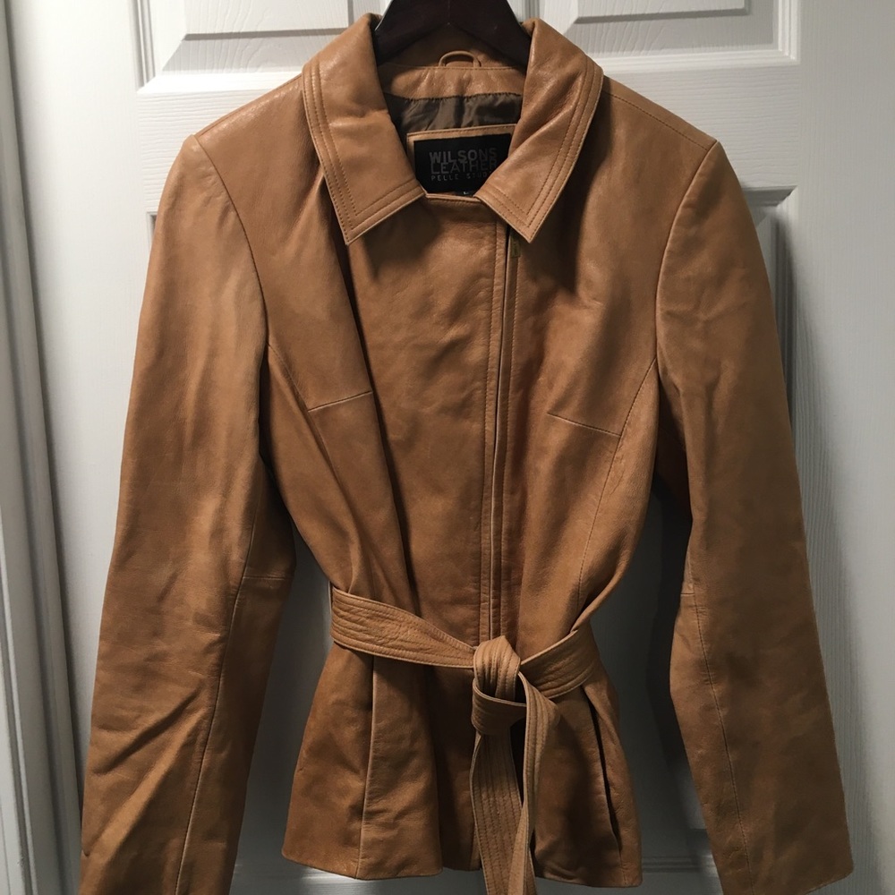 Leather Wilson’s belted jacket-size Large